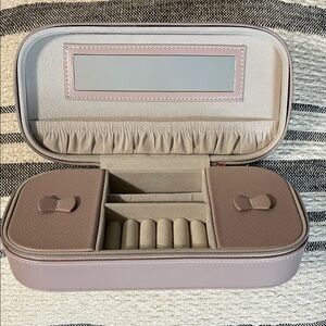 cupcakes & cashmere Pink Jewelry Organizer